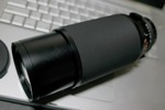Carl_Zeiss_VS70-210DP2-02.jpg